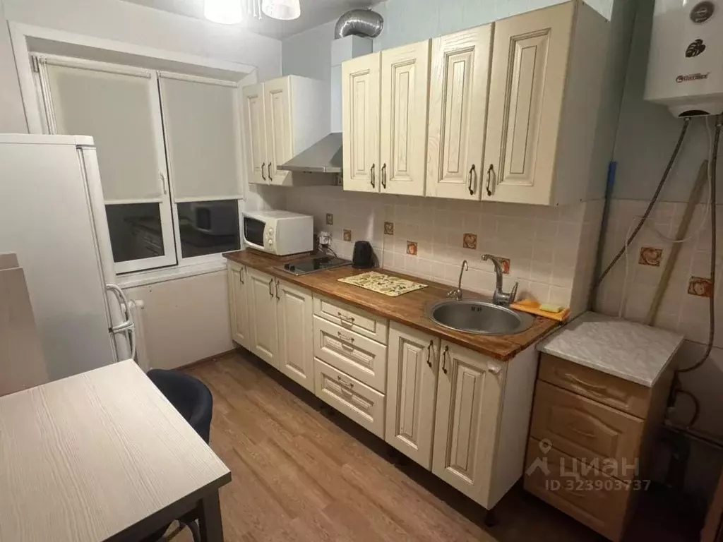 2-к кв. Новосибирская область, Новосибирск Академгородок мкр, ул. ... - Фото 1