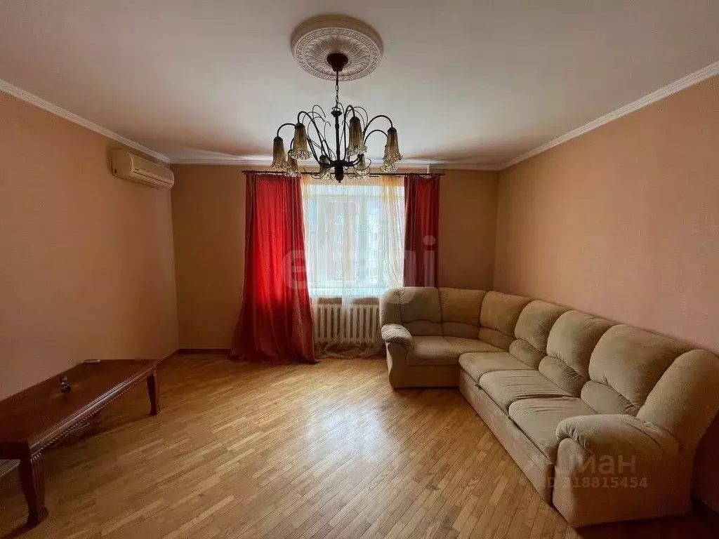 1-к кв. Тюменская область, Тюмень ул. Грибоедова, 13 (53.6 м) - Фото 0