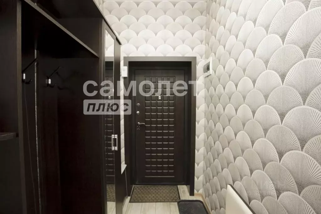 3-к кв. Кемеровская область, Кемерово ул. Патриотов, 7 (75.8 м) - Фото 2