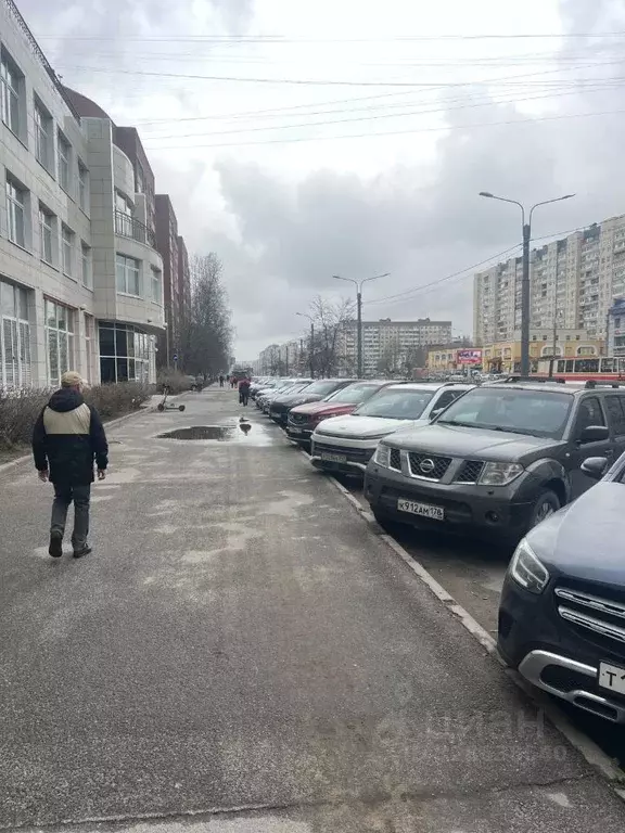 Помещение свободного назначения в Санкт-Петербург просп. ... - Фото 1
