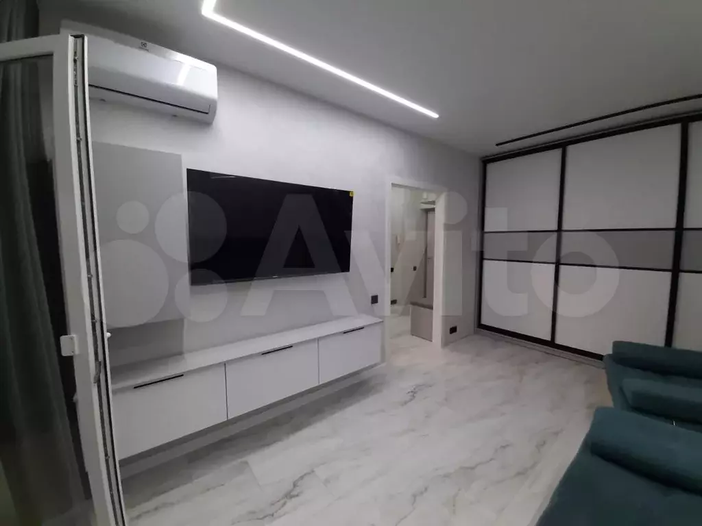 1-к. квартира, 40 м, 3/9 эт. - Фото 0