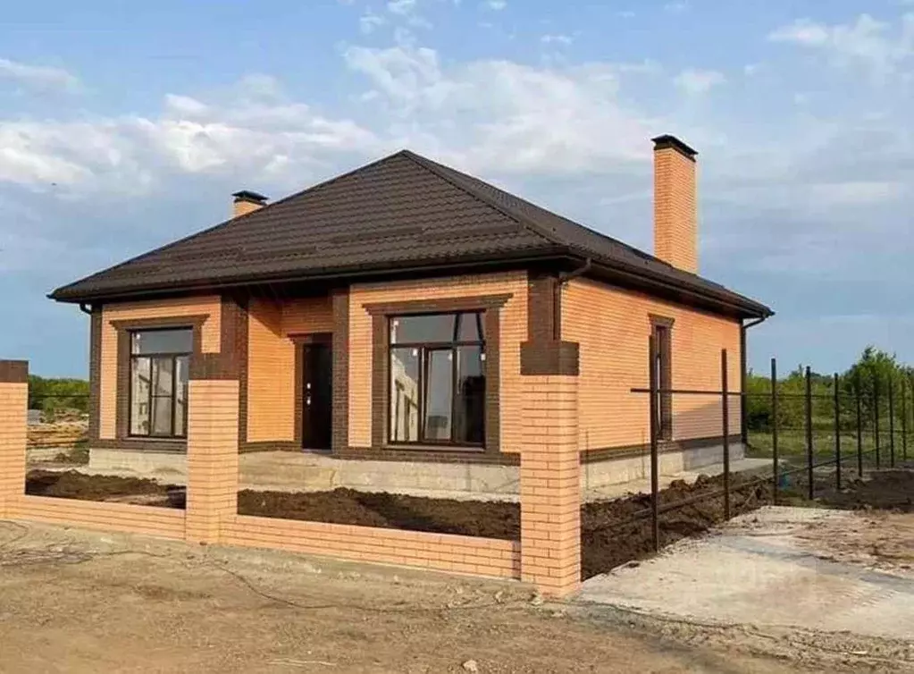 Дом в Ростовская область, Новочеркасск Троицкая пл. (100 м) - Фото 1