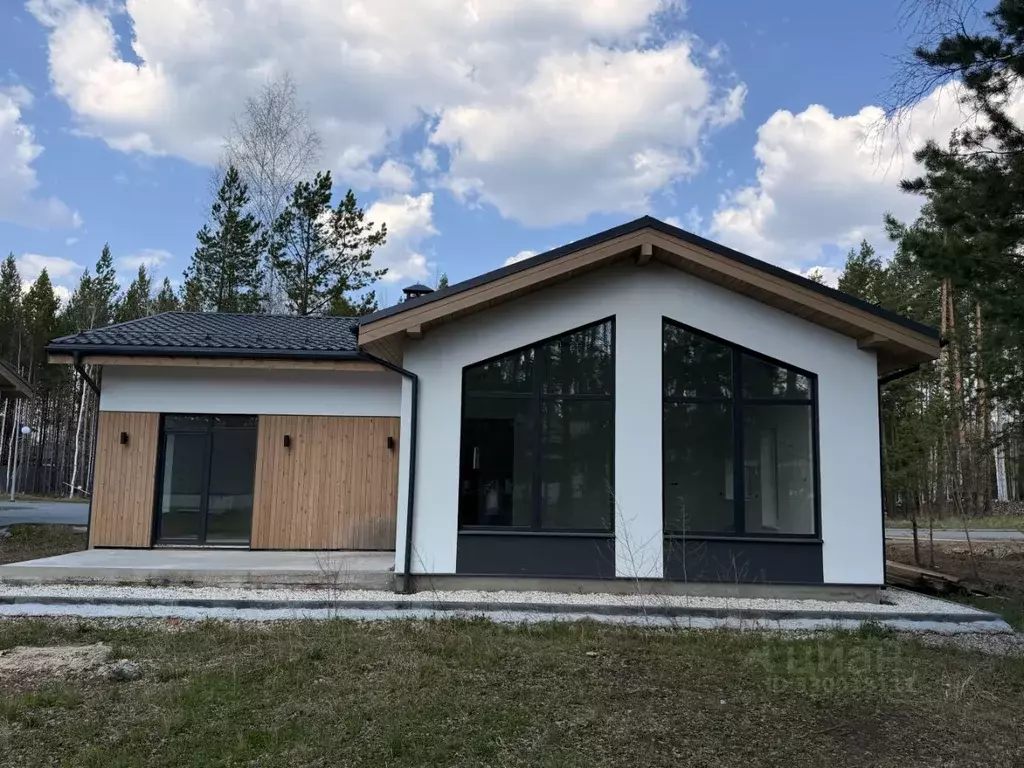 Дом в Свердловская область, Сысертский муниципальный округ, пос. ... - Фото 2