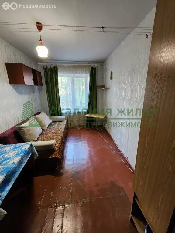 1к в 4-комнатной квартире (10.2 м) - Фото 0