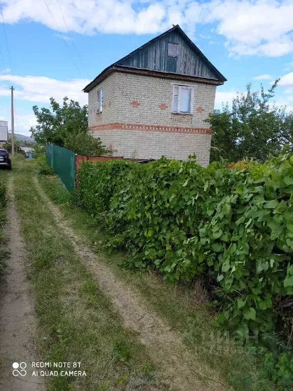 Дом в Саратовская область, Саратовский район, с. Пудовкино  (85 м) - Фото 1
