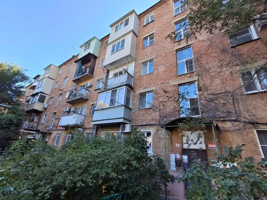 2-к кв. Астраханская область, Астрахань ул. Латышева, 6А (42.8 м) - Фото 0