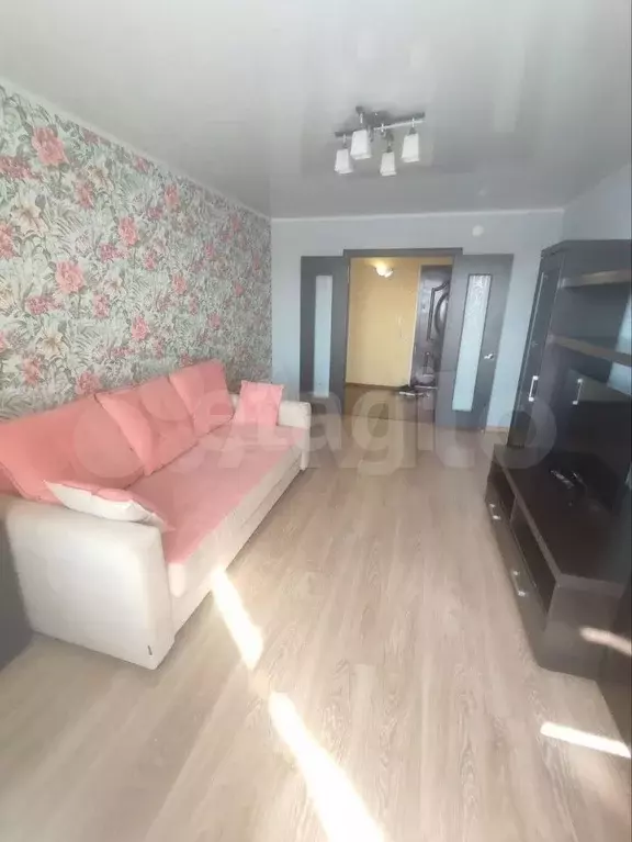 1-к. квартира, 38 м, 6/9 эт. - Фото 1