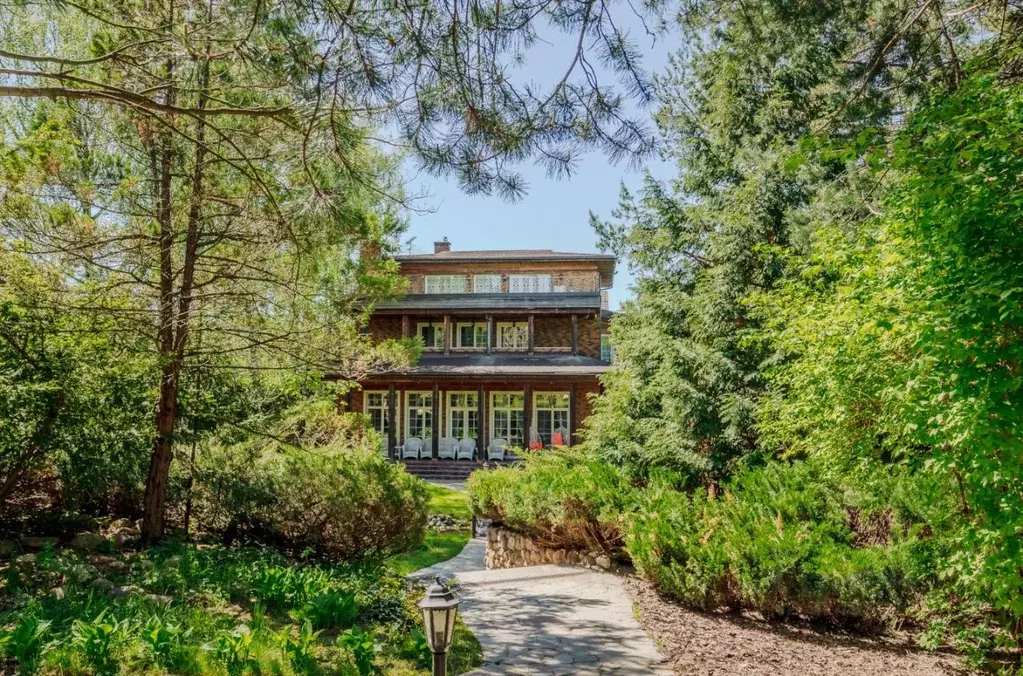 Дом в Москва пос. Внуково, ул. Кольцевая, 28 (600 м) - Фото 2