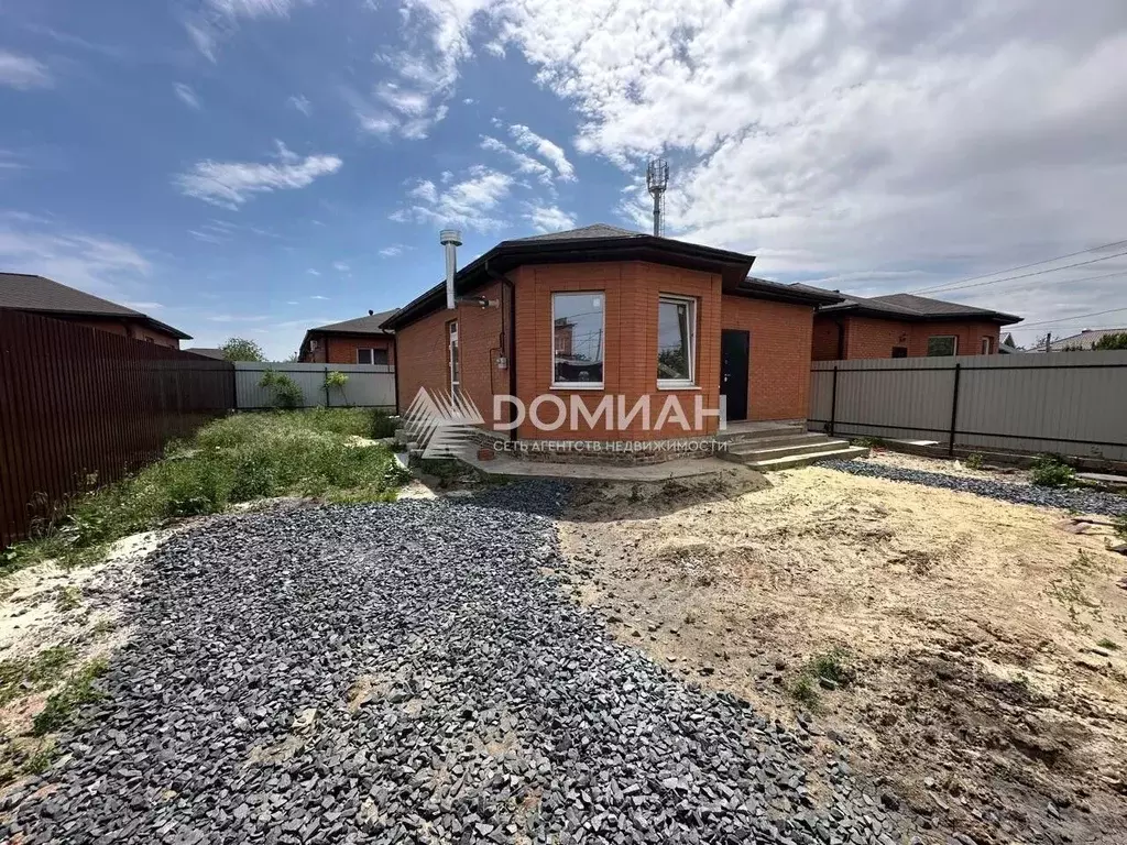 Дом в Ростовская область, Новочеркасск Фруктовая ул., 50 (100 м) - Фото 0