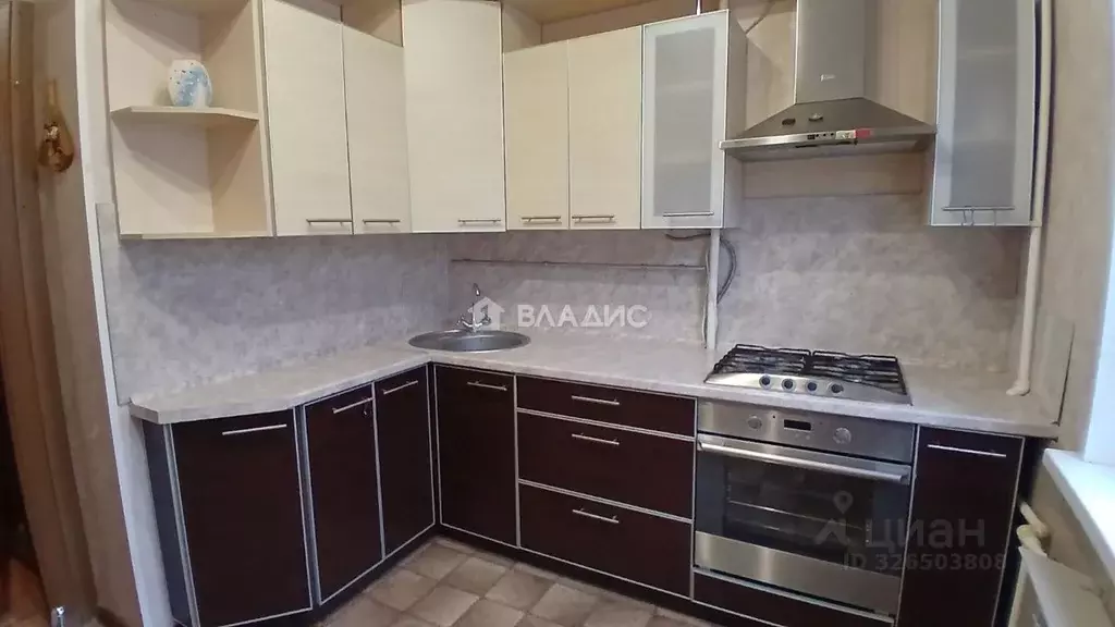 2-к кв. Владимирская область, Ковров Еловая ул., 84к6 (52.4 м) - Фото 1