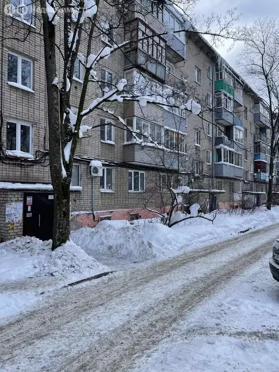 3-комнатная квартира: Ярославль, улица Ньютона, 42 (62.9 м) - Фото 2