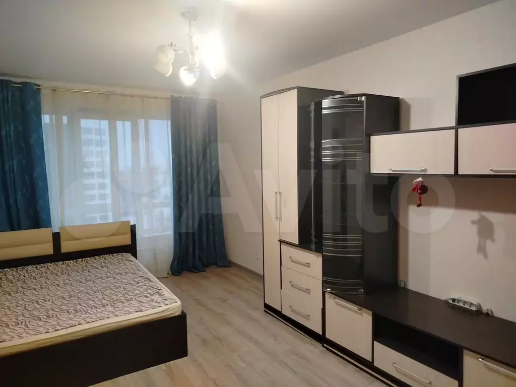 1-к. квартира, 40 м, 22/25 эт. - Фото 0