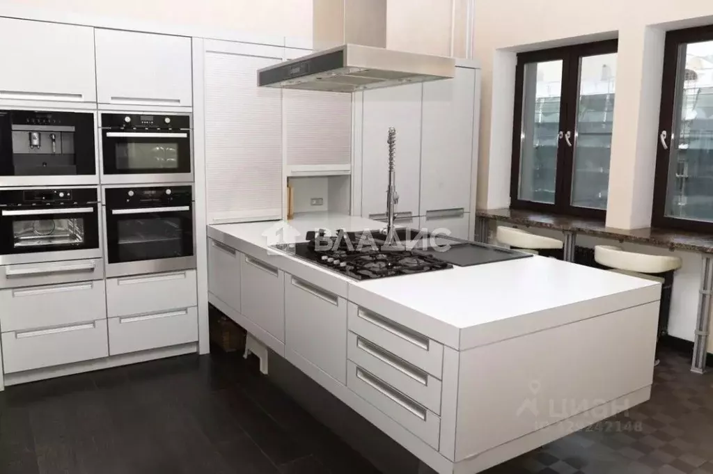 3-к кв. Москва Уланский пер., 14кБ (111.2 м) - Фото 1