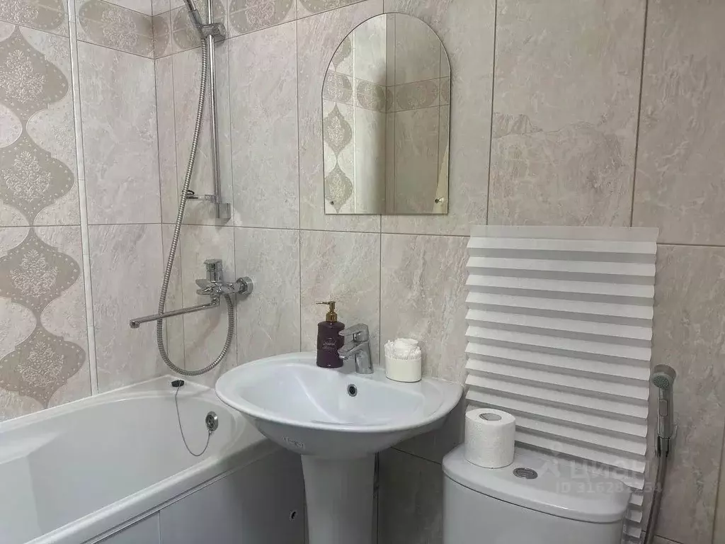 1-к кв. Башкортостан, Уфа просп. Октября, 83/1 (30.0 м) - Фото 2