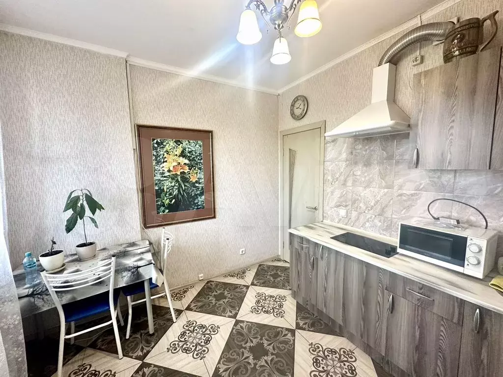 1-к. квартира, 40 м, 7/15 эт. - Фото 0