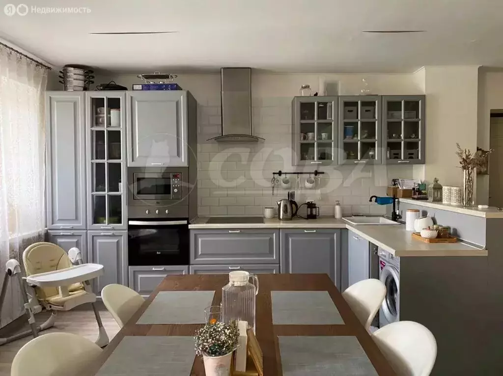 3-комнатная квартира: Тюмень, бульвар Бориса Щербины, 13 (90 м) - Фото 2