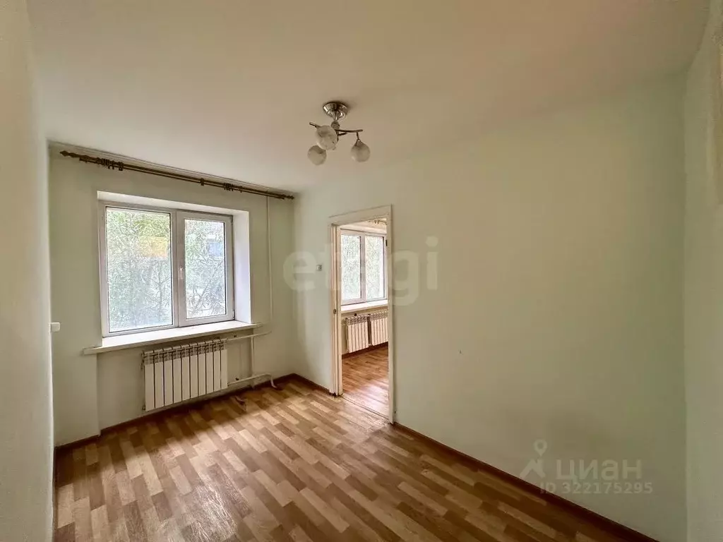 2-к кв. Саха (Якутия), Якутск ул. Дзержинского, 34 (43.4 м) - Фото 1