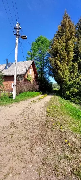 Дом в Новгородская область, Новгородский район, Савинское с/пос, д. ... - Фото 0