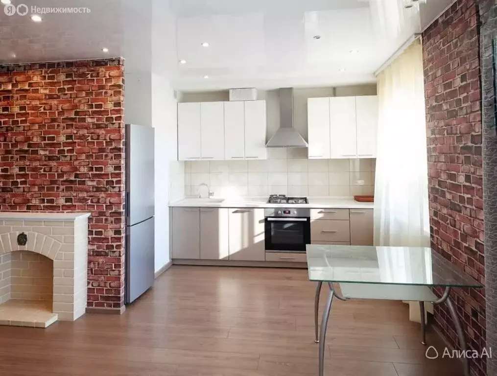 3-комнатная квартира: Ухта, улица Куратова, 9 (68.3 м) - Фото 2