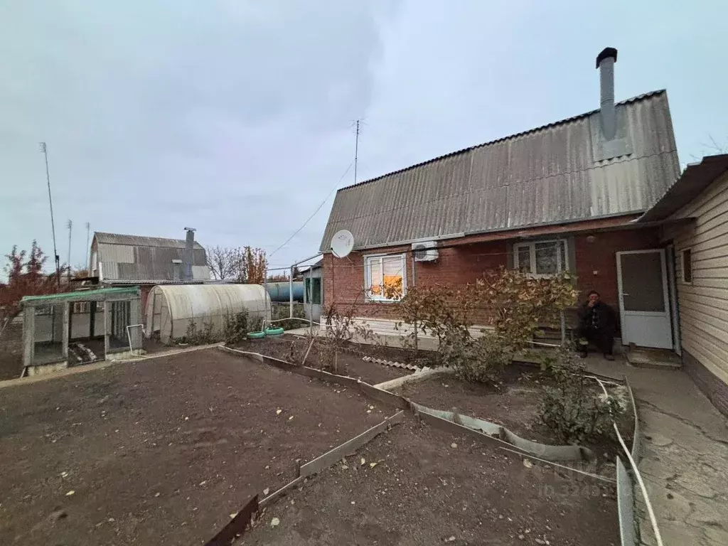 Дом в Ростовская область, Неклиновский район, с. Николаевка, ... - Фото 1