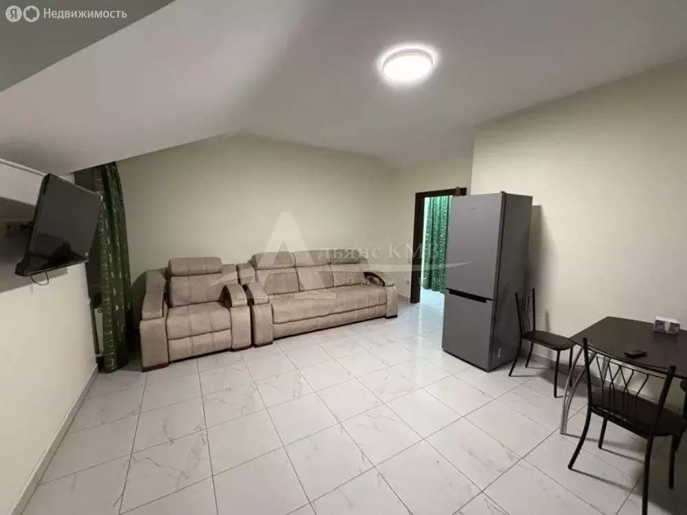 Дом в Кисловодск, Набережная улица (220 м) - Фото 1