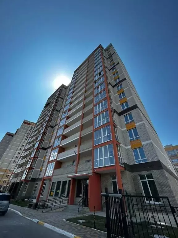 2-к кв. Брянская область, Брянск ул. Горбатова, 45А (71.9 м) - Фото 0