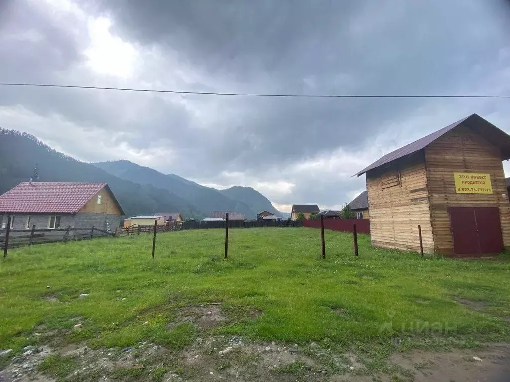 Участок в Алтай, Чемальский район, с. Чемал ул. Автомобилистов, 44 ... - Фото 2