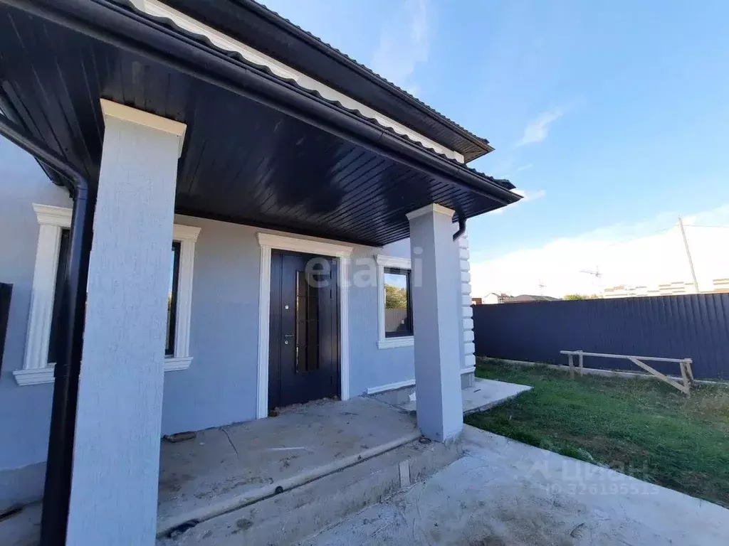 Дом в Краснодарский край, Ейск пер. 7-й Лазурный (193 м) - Фото 1