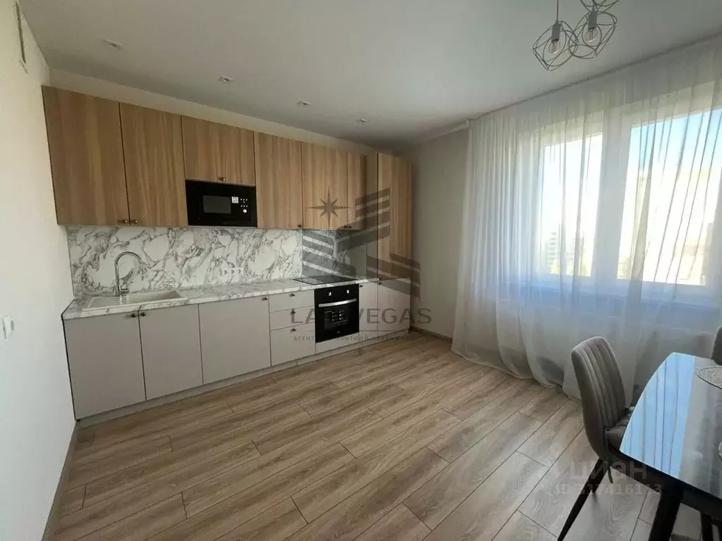 1-к кв. Татарстан, Казань ул. Серова, 50к1 (45.0 м) - Фото 1