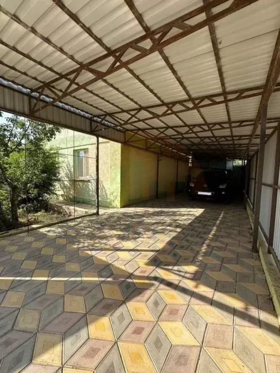 Дом в Крым, Сакский район, Митяевское с/пос, с. Шелковичное ул. ... - Фото 2