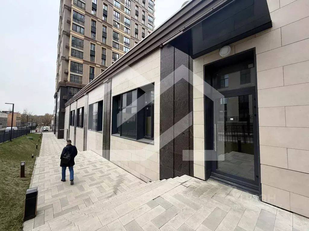 Торговая площадь в Москва Краснобогатырская ул., 40 (42 м) - Фото 1