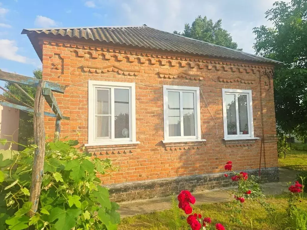 Дом в Краснодарский край, Красноармейский район, Полтавская ст-ца ... - Фото 0