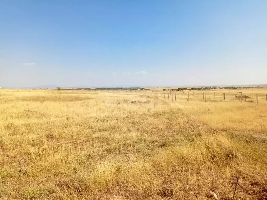 Участок в Крым, Симферопольский район, Родниковское с/пос, Содружество ... - Фото 1