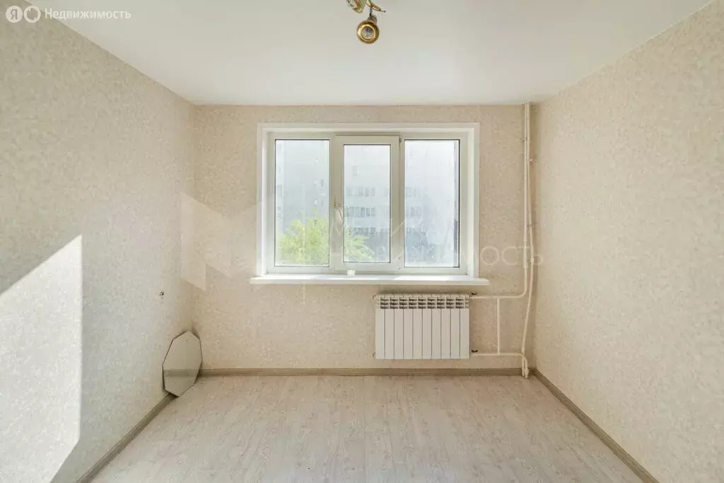 Квартира-студия: Тюмень, улица Бабарынка, 20А (14.9 м) - Фото 1
