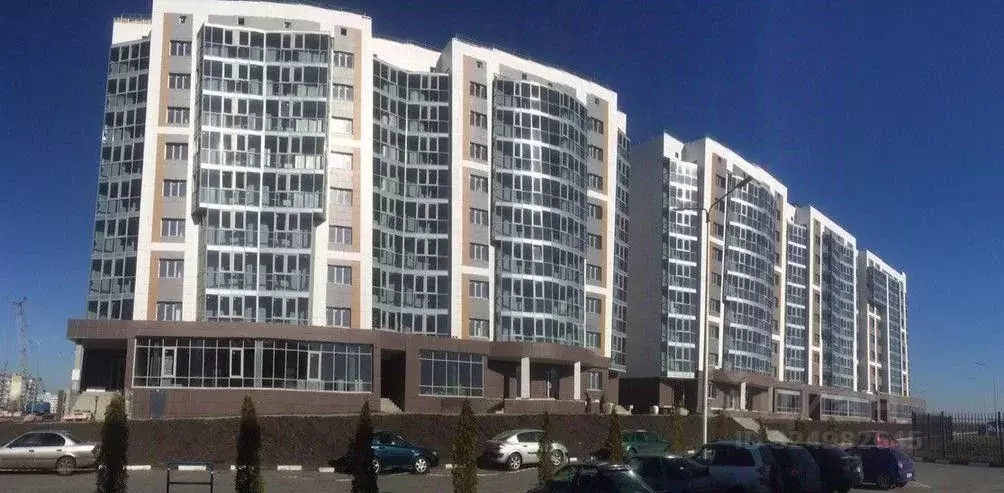 2-к кв. Белгородская область, Старый Оскол Центральный мкр, 1 (68.0 м) - Фото 1