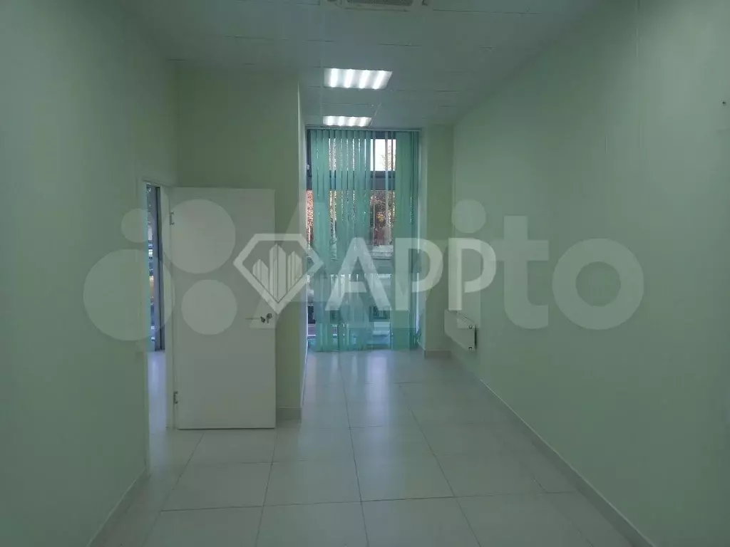 Аренда помещения 68.7 м2 с новым ремонтом - Фото 1