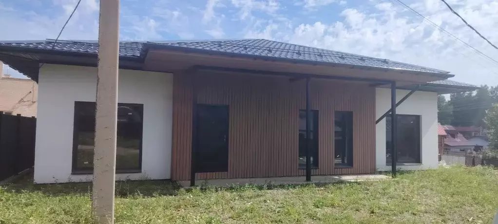 Дом в Кировская область, Киров городской округ, пос. Дороничи, ... - Фото 0