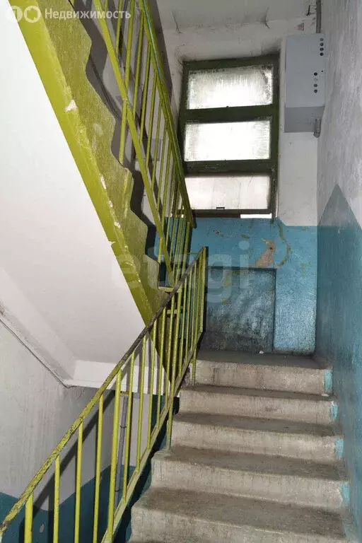 Квартира-студия: Курган, улица Сухэ-Батора, 8 (18 м) - Фото 1
