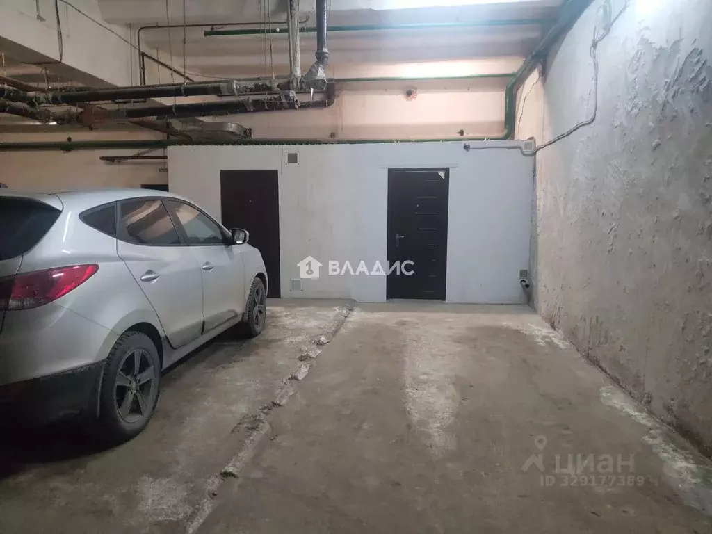 Гараж в Нижегородская область, Нижний Новгород ул. Короленко, 32 (24 ... - Фото 1