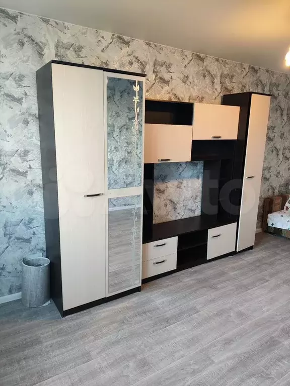 Комната 36 м в 4-к., 8/9 эт. - Фото 1