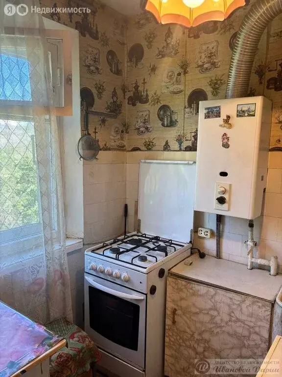 3-комнатная квартира: Самара, улица Мориса Тореза, 10 (58.9 м) - Фото 1
