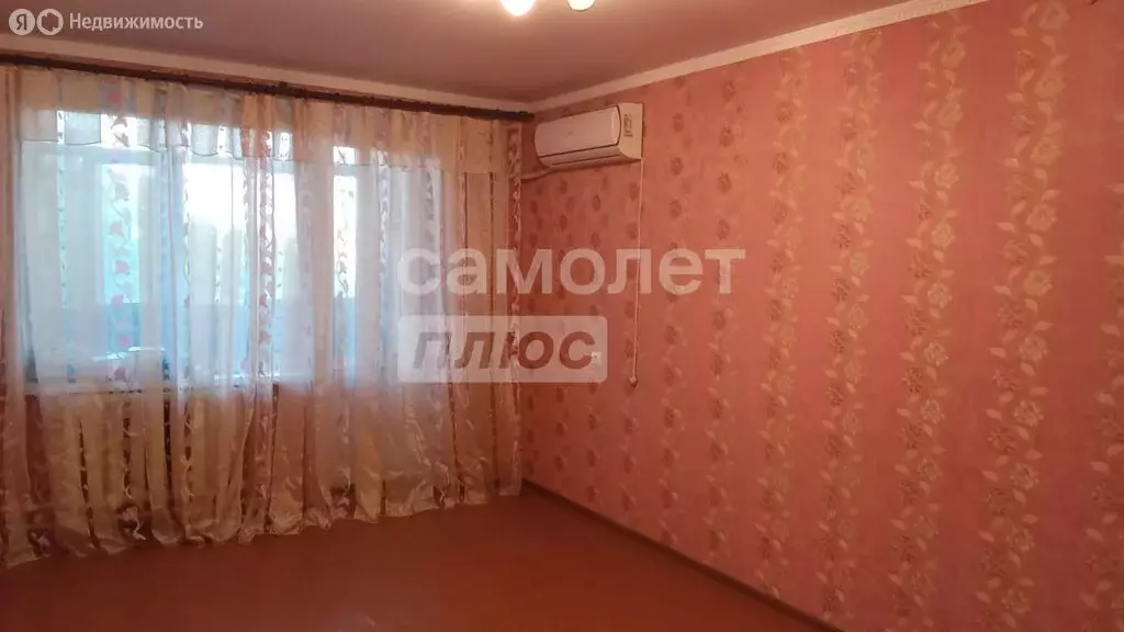 3-комнатная квартира: станица Кавказская, Первомайский переулок, 20 ... - Фото 1