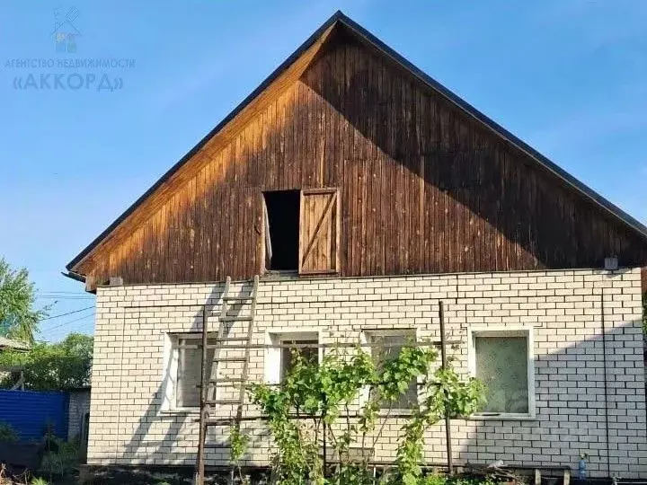 Дом в Алтайский край, Барнаул Кирсараевская ул. (100 м) - Фото 1