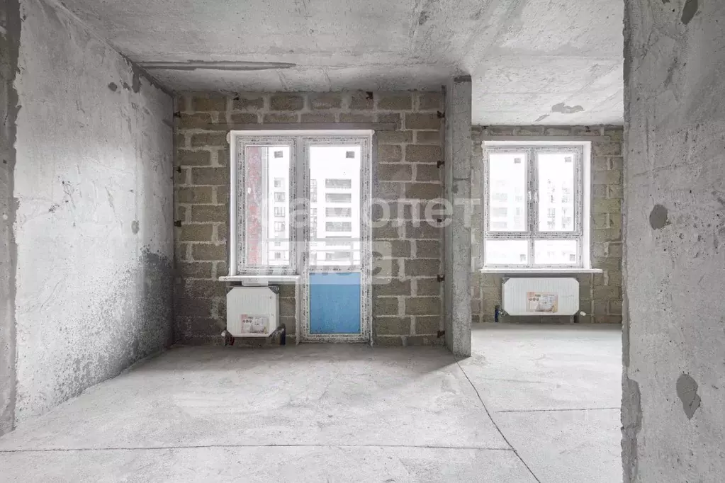 3-к кв. Краснодарский край, Краснодар ул. Питерская, 40к1 (71.2 м) - Фото 0