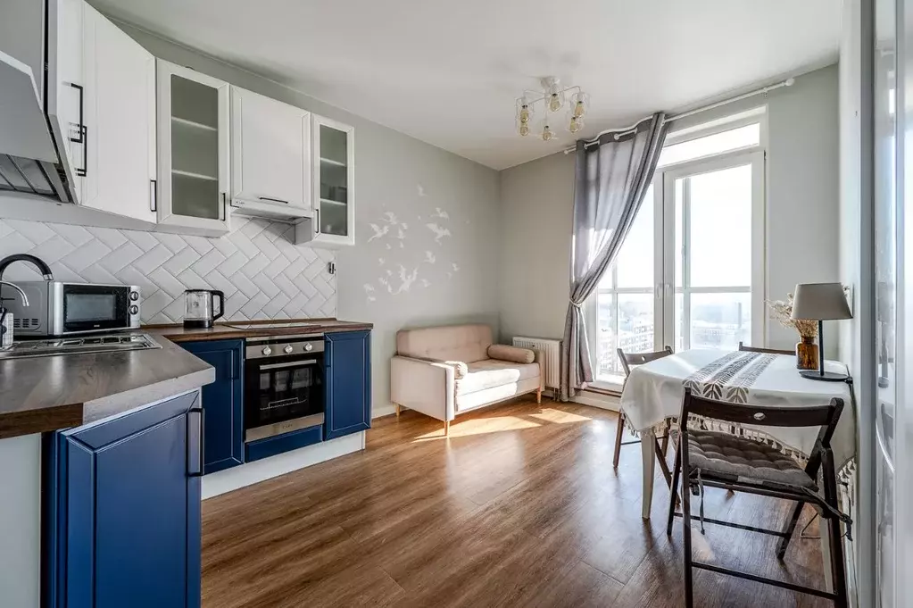 2-к кв. Санкт-Петербург Октябрьская наб., 44 (52.5 м) - Фото 1