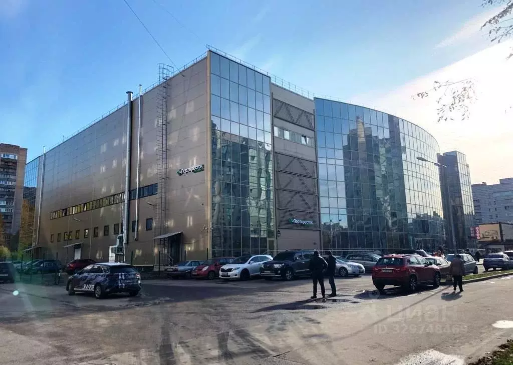 Помещение свободного назначения в Санкт-Петербург просп. Художников, ... - Фото 1