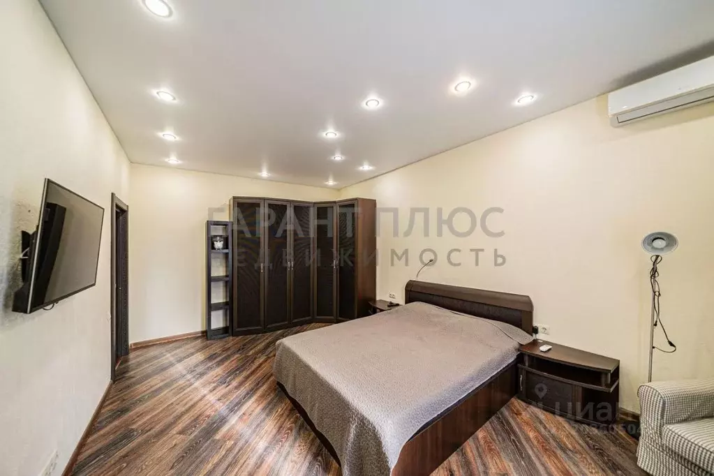 3-к кв. Липецкая область, Липецк ул. Минина, 3 (122.0 м) - Фото 1