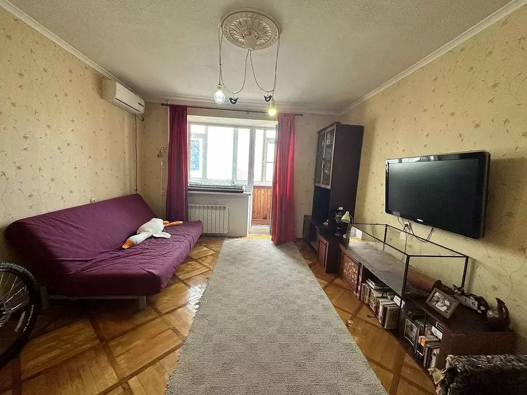 Продаётся 3-к квартира, 60 м - Фото 1