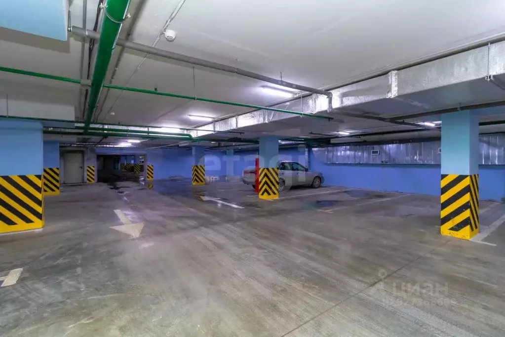 Гараж в Тюменская область, Тюмень ул. Мельникайте, 2к4 (13 м) - Фото 1