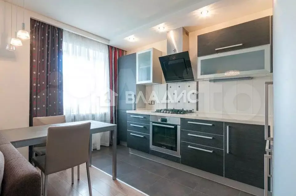 2-к. квартира, 73 м, 5/5 эт. - Фото 0